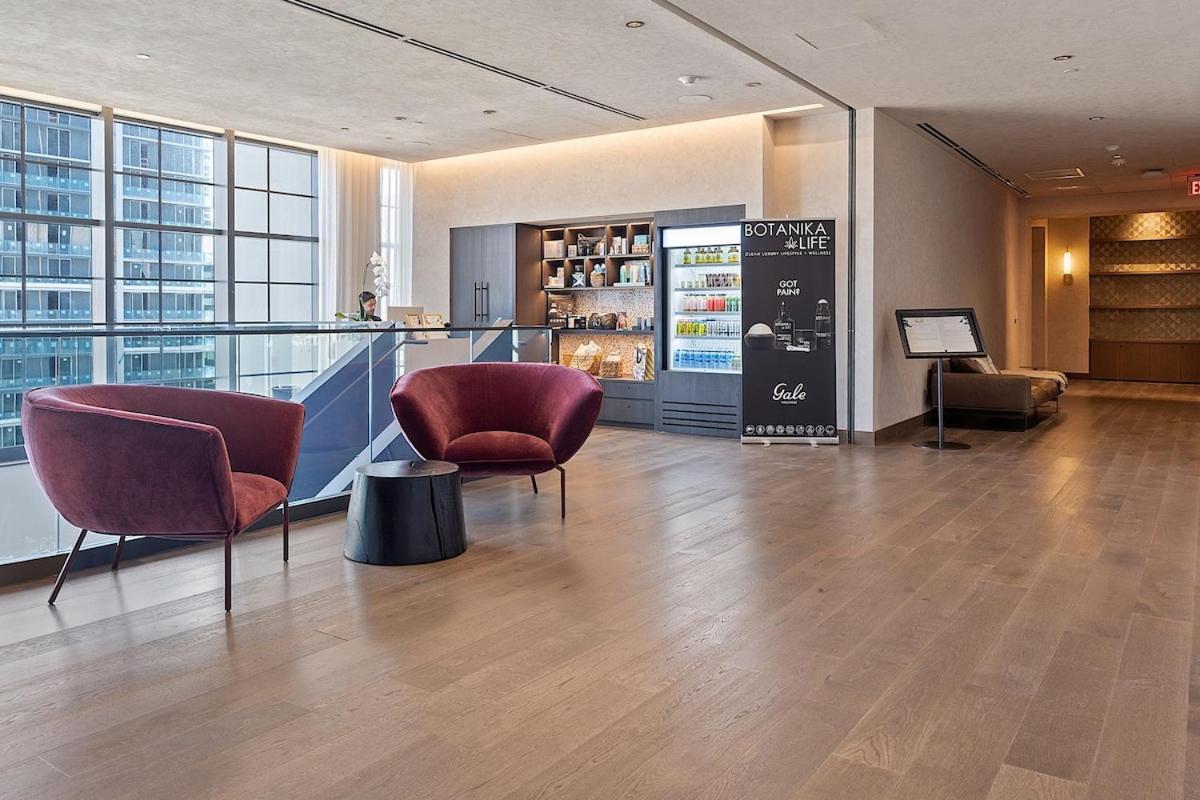 Lux 3bd Penthouse Line, Water And View Apartment *